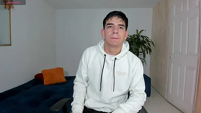 Ares Johnson online show from October 25, 2025, 11:07 am