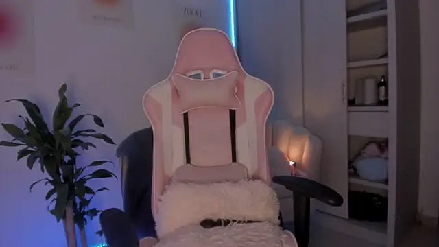 LittleSofia  online show from December 26, 2024, 3:16 am