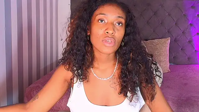Snapshot of rebeca_cortez_ chatting on January 10, 2025, 3:50 am rebeca cortez online show from January 10, 2025, 3:50 am