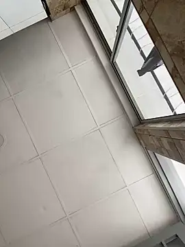 DanielGomez9 online show from December 9, 2024, 5:08 pm