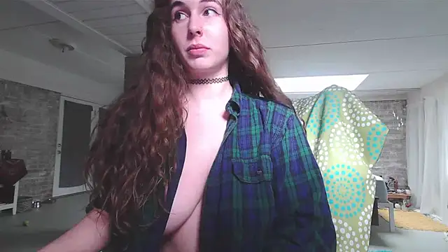 AudyAphrodite online show from February 12, 2025, 9:22 pm