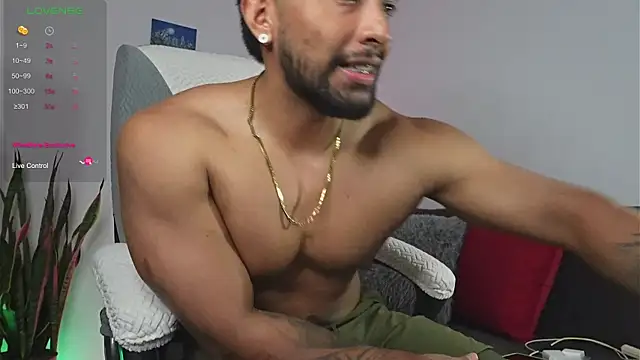 Couple muscle1 online show from May 21, 2026, 8:49 pm