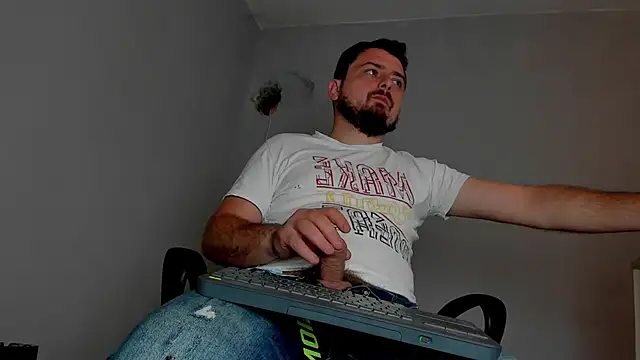 Snapshot of Master_Mark_Wayne chatting on November 14, 2025, 12:48 pm Master Mark Wayne online show from November 14, 2025, 12:48 pm