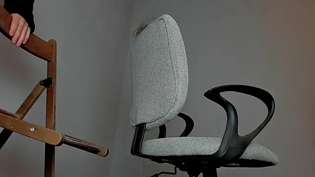 Snapshot of Master_Mark_Wayne chatting on November 15, 2025, 8:16 pm Master Mark Wayne online show from November 15, 2025, 8:16 pm