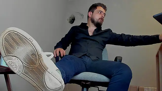 Snapshot of Master_Mark_Wayne chatting on November 21, 2025, 7:23 pm Master Mark Wayne online show from November 21, 2025, 7:23 pm