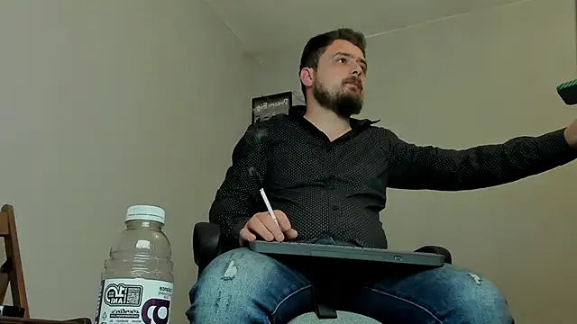 Snapshot of Master_Mark_Wayne chatting on November 22, 2025, 9:25 pm Master Mark Wayne online show from November 22, 2025, 9:25 pm