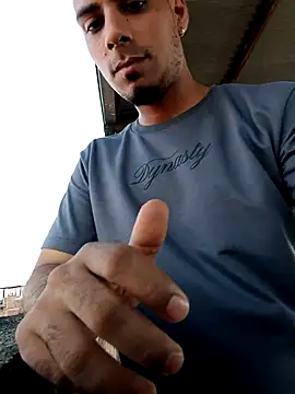 Snapshot of bonehur chatting on September 27, 2025, 8:58 pm bonehur online show from September 27, 2025, 8:58 pm