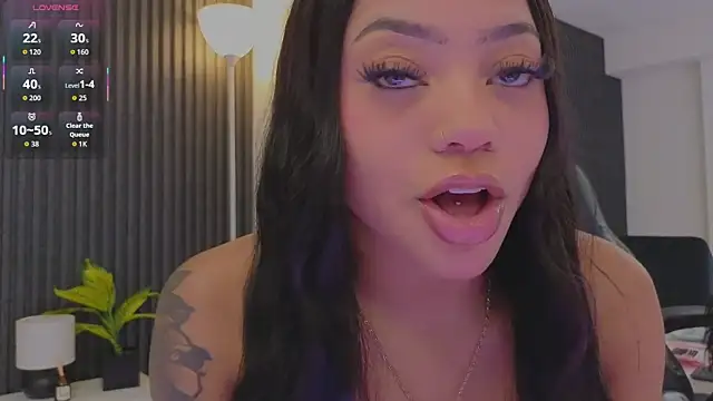 Madiee Rhea online show from April 14, 2026, 7:53 pm