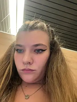 Snapshot of Holy_Tereza chatting on September 27, 2025, 3:39 pm Holy Tereza online show from September 27, 2025, 3:39 pm