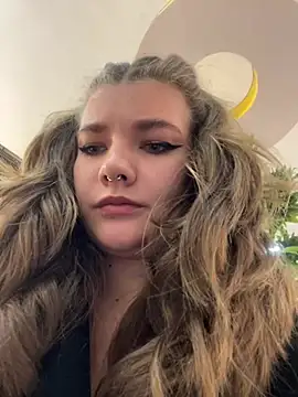 Holy Tereza online show from March 27, 2026, 3:23 pm