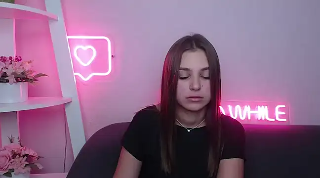 MilanaAngelAs online show from February 15, 2025, 6:23 pm