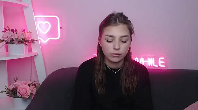 MilanaAngelAs online show from March 1, 2025, 5:42 am