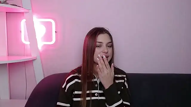 MilanaAngelAs online show from February 17, 2026, 8:37 pm