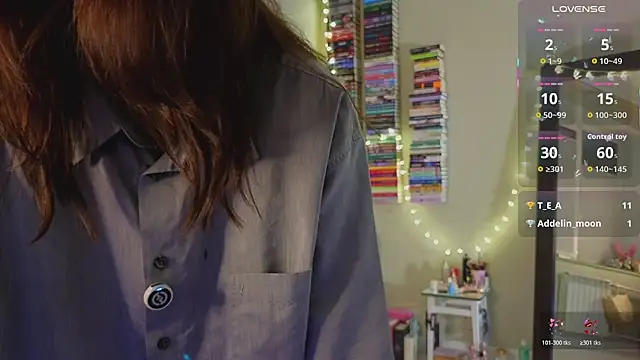 Addelin Moon online show from March 19, 2026, 7:40 pm