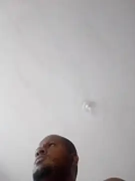 JtinhaRj online show from November 20, 2025, 2:39 pm