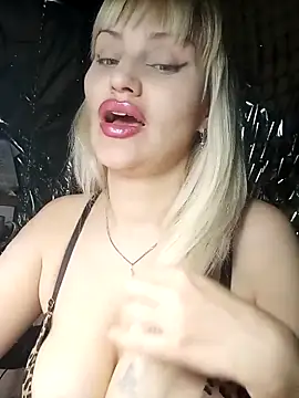 Freya Milf online show from March 30, 2026, 8:04 am