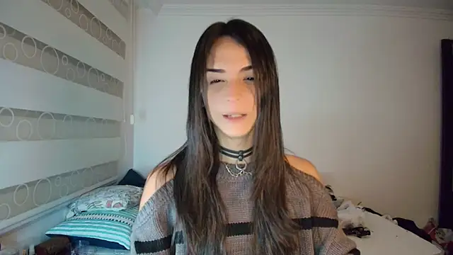 Snapshot of Dollbehavior_ chatting on October 12, 2025, 5:28 am Dollbehavior online show from October 12, 2025, 5:28 am