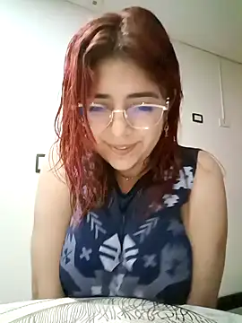 Rousse Collinss online show from February 7, 2025, 3:45 am