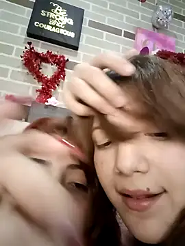 Rousse Collinss online show from February 9, 2025, 4:46 am