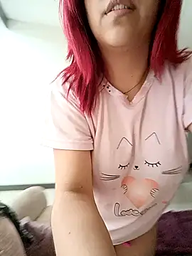 Rousse Collinss online show from February 23, 2025, 8:11 pm