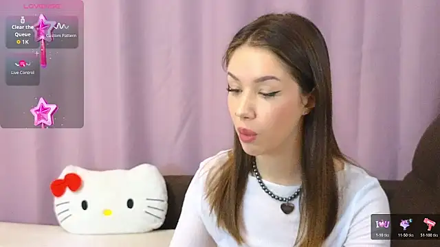 Snapshot of ellie_kramer chatting on April 15, 2026, 4:19 am ellie kramer online show from April 15, 2026, 4:19 am