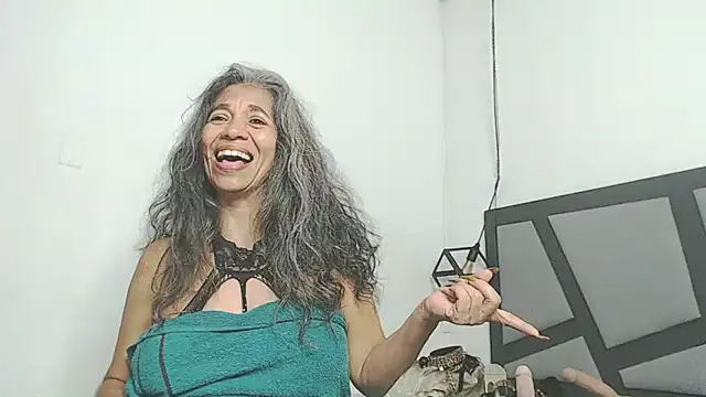 Snapshot of chanel_grant chatting on January 5, 2025, 3:00 am chanel grant online show from January 5, 2025, 3:00 am