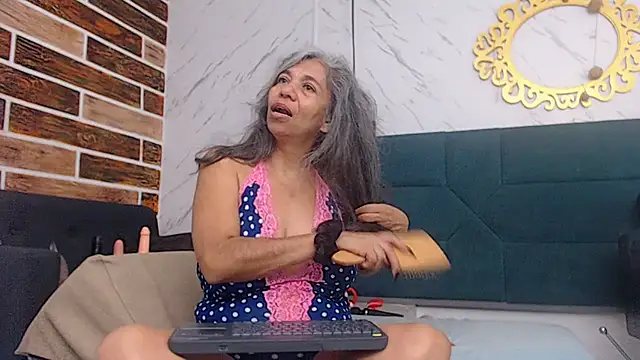 chanel grant online show from November 30, 2025, 1:48 pm