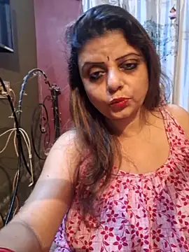 Snapshot of Maaya66 chatting on December 20, 2025, 6:48 pm Maaya66 online show from December 20, 2025, 6:48 pm