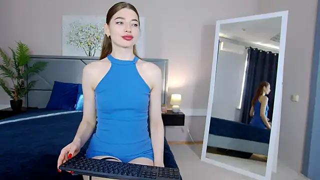 NicoleRosss online show from November 21, 2025, 9:30 am