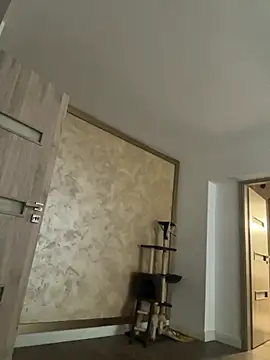 AllysonK online show from January 11, 2026, 12:43 pm