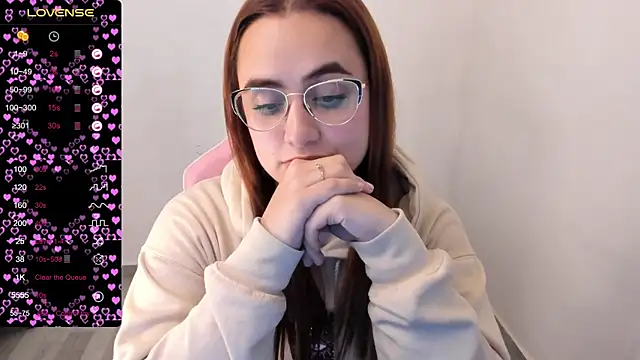 Snapshot of maryluna95 chatting on February 19, 2025, 2:44 am maryluna95 online show from February 19, 2025, 2:44 am