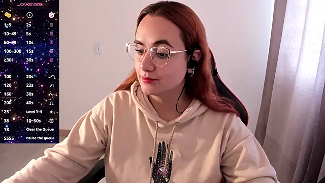 maryluna95 online show from October 15, 2025, 8:09 pm