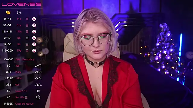 CoolTatis online show from December 19, 2024, 2:02 pm