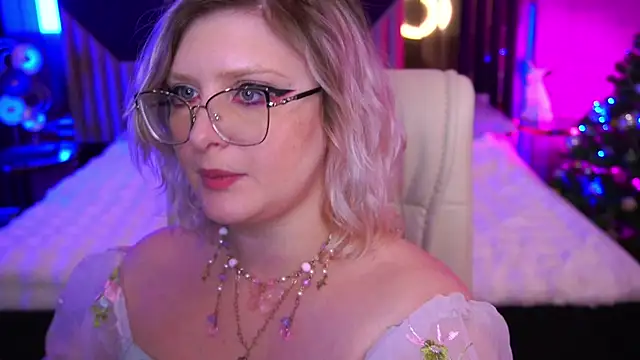 CoolTatis online show from January 6, 2026, 7:34 am