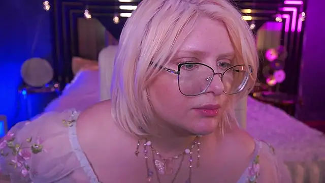 CoolTatis online show from March 30, 2026, 7:09 am