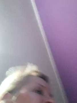 BritneyHudson online show from April 3, 2026, 12:52 am