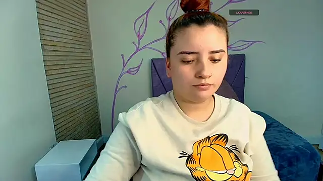 Snapshot of ZaraNolimits_ chatting on January 31, 2025, 12:07 pm ZaraNolimits online show from January 31, 2025, 12:07 pm