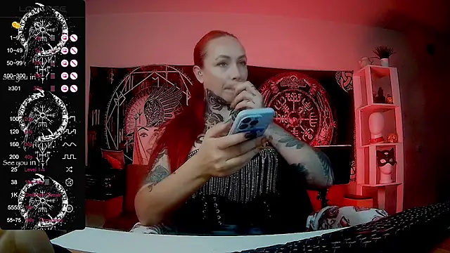 miss jenna lovee online show from October 15, 2025, 1:28 am