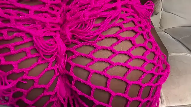 Snapshot of Chocolate_queen2 chatting on May 15, 2026, 11:12 pm Chocolate queen2 online show from May 15, 2026, 11:12 pm