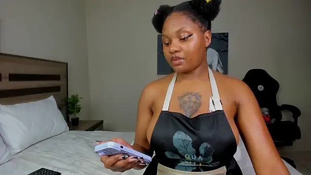 Renee-18 online show from February 20, 2025, 7:52 pm