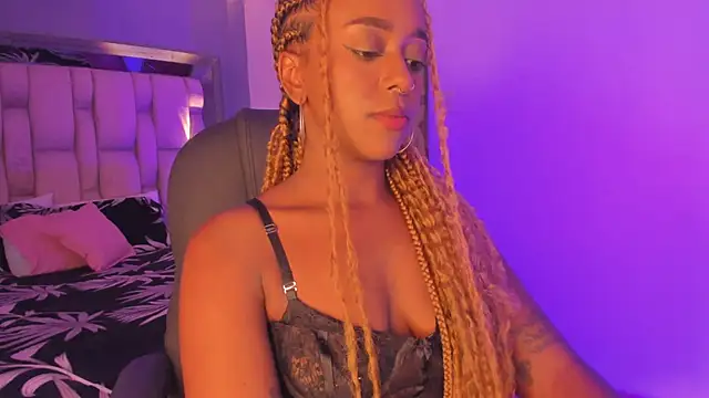 EmilyHaan online show from January 27, 2025, 11:11 pm