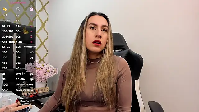 RubbyTaylor online show from October 15, 2025, 2:50 pm