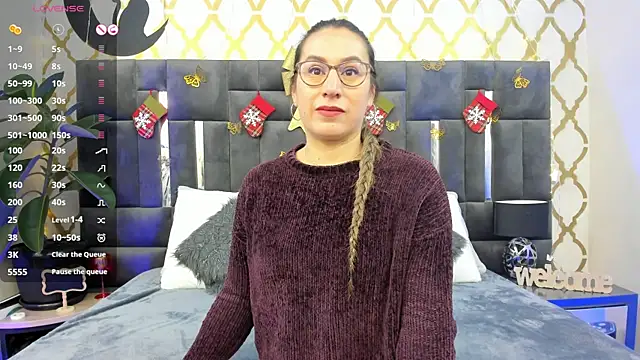 RubbyTaylor online show from December 1, 2025, 2:44 pm