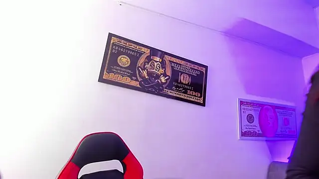 Elsalombardi  online show from January 22, 2025, 12:17 pm