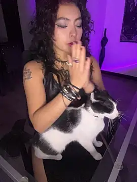  Gothiccbitch  online show from February 25, 2026, 5:39 am