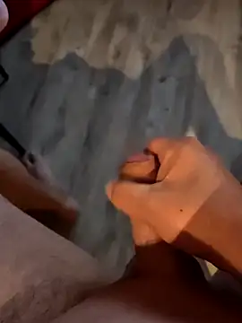 Szeltolo001 online show from October 9, 2025, 3:59 am