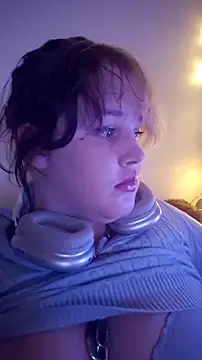 Snapshot of Kitty-Souffle chatting on January 8, 2026, 11:45 am Kitty-Souffle online show from January 8, 2026, 11:45 am