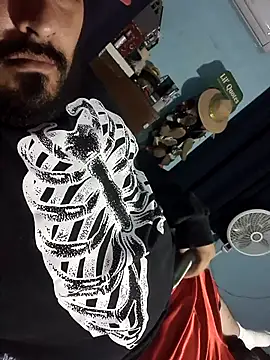 Snapshot of GILBERTHOR92 chatting on December 18, 2025, 8:53 am GILBERTHOR92 online show from December 18, 2025, 8:53 am