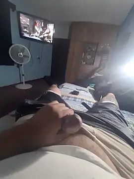 Snapshot of GILBERTHOR92 chatting on February 6, 2026, 4:06 am GILBERTHOR92 online show from February 6, 2026, 4:06 am