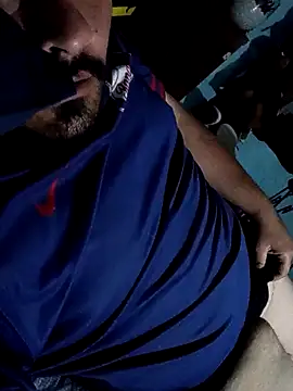 Snapshot of GILBERTHOR92 chatting on February 25, 2026, 4:00 am GILBERTHOR92 online show from February 25, 2026, 4:00 am